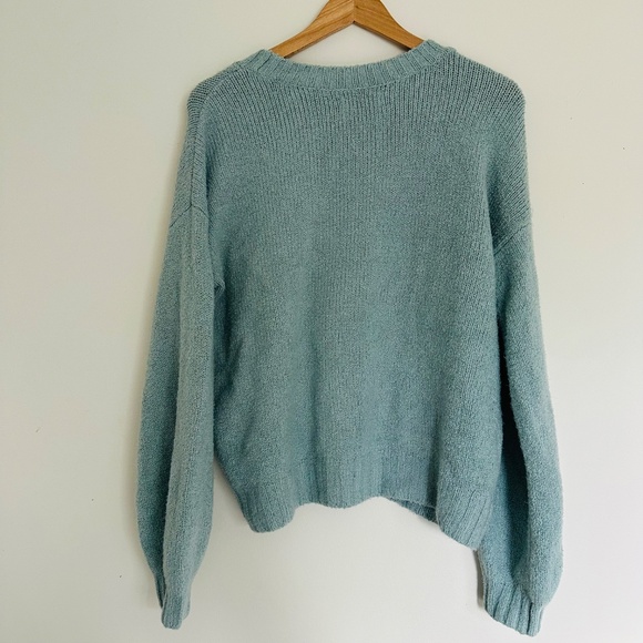 Hollister | Women’s Long Sleeve Sweater Light Blue Balloon Sleeve Soft - Picture 2 of 8